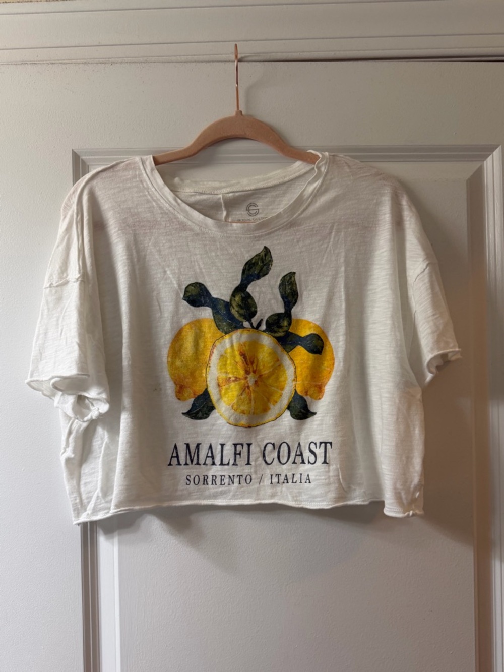 Amalfi Coast cropped tee
